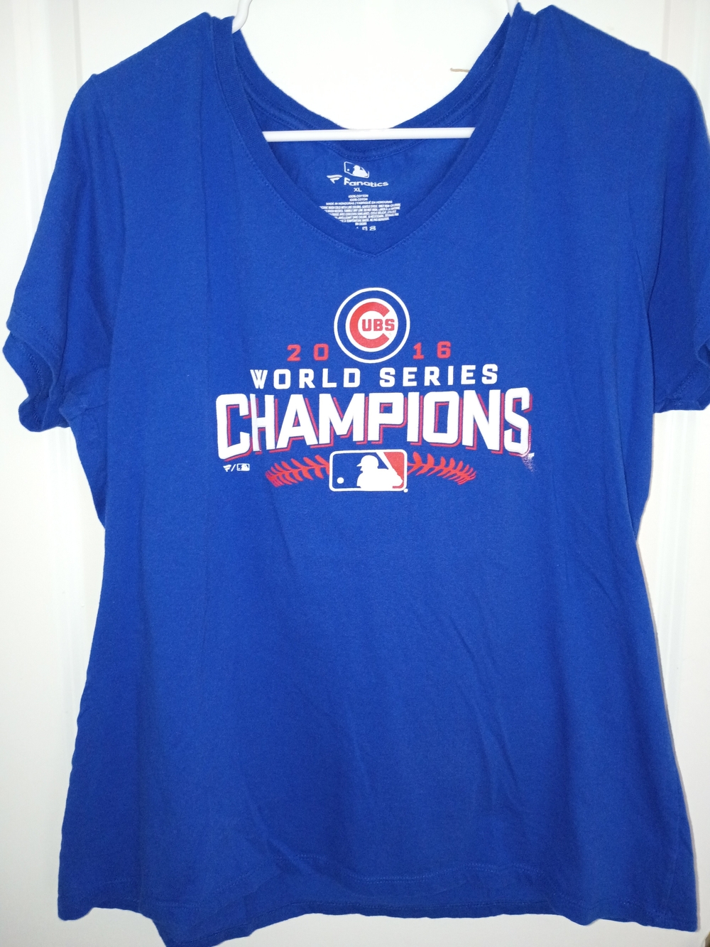Fanatics Blue Cubs World Series Champions Tee